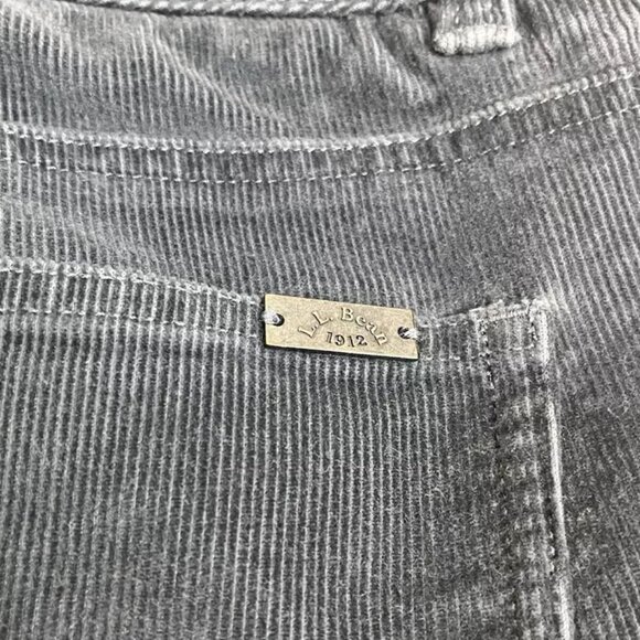 L.L. Bean Corduroy Pant Women 8 Petite FAVORITE FIT Dark Gray Straight NWOT - Picture 3 of 5